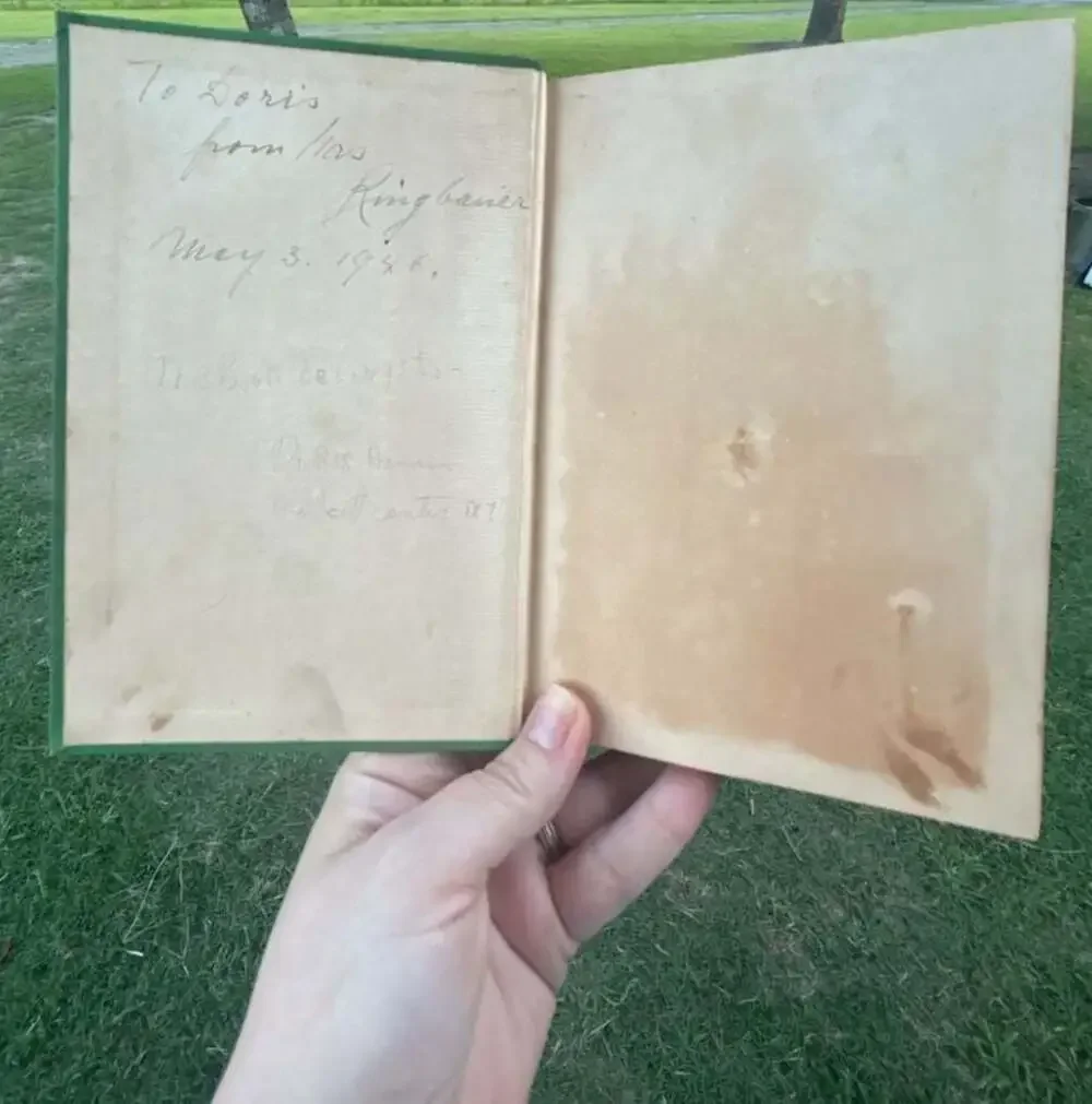 A Child's Garden of Verses & Short Stories.The Samoa Edition (1944)